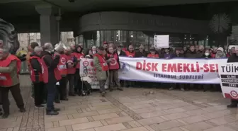 Mecidiyeköy'de 'Sefalet' Zammını Protesto Eden Emekliler: Mutfakta Yangın Var, Bıçak Kemiğe Dayandı