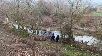 Çanakkale'de Otomobil Kocabaş Çayı'na Düştü: 1 Yaralı, 1 Kayıp