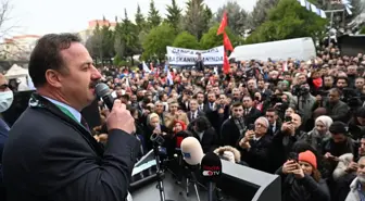 Yavuz Ağıralioğlu: 'Bu Milletin Başına Hangi Çorapları Ördünüz Bakacağız'