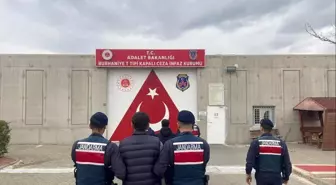 Balıkesir'de Düzensiz Göçmen Operasyonları: 45 Göçmen Yakalandı, 2 Organizatör Tutuklandı