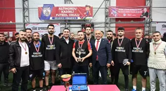 Kadirli'de Futbol Turnuvası Sona Erdi