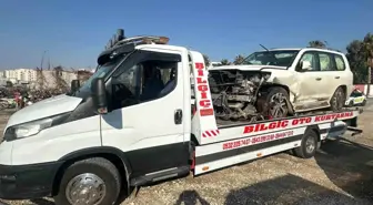 Nusaybin'de Otomobil Şarampole Yuvarlandı: 4 Yaralı