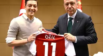 Mesut Özil'den Cumhurbaşkanı Erdoğan paylaşımı