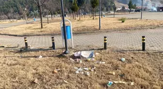 Adıyaman'da Mesire Alanındaki Çöp Problemi Tepkilere Neden Oldu