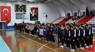 Aydın'da Okul Sporları Basketbol Grup Birinciliği Başladı