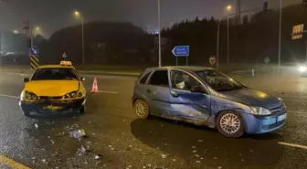 Bolu'da Trafik Kazası: 3 Yaralı