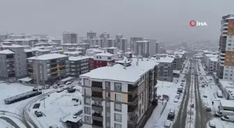 Kastamonu'da Kar Yağışı Şehir Merkezini Beyaza Bürüdü