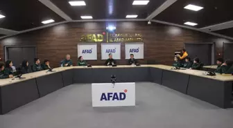 Kabataş Erkek Lisesi Öğrencilerine AFAD'tan Afet Farkındalık Eğitimi