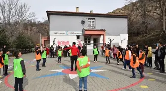 Batman Üniversitesi'nden Kınalı Köyü'nde Spor Etkinliği