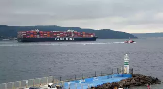 Çanakkale Boğazı, Dev Konteyner Gemileri Nedeniyle Tek Yönlü Geçişlere Kapandı