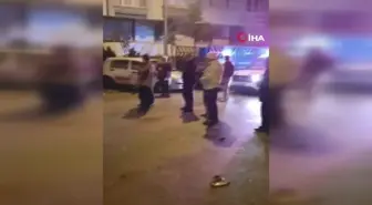 Mamak'ta Freni Boşalan Kamyon 2 Araca Çarptı