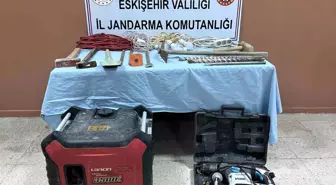 Eskişehir'de Kaçak Kazı Yapan Şahıs Suçüstü Yakalandı