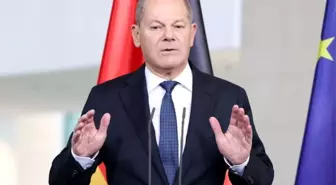 Scholz: Trump Sonrası ABD Ukrayna'ya Askeri Yardımı Durdurmayacak