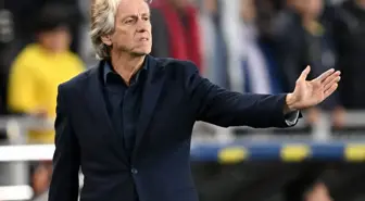 Jorge Jesus Neymar'ın kalemini kırdı