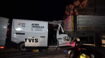 Kütahya'da Trafik Kazası: Bir Ölü, Bir Ağır Yaralı