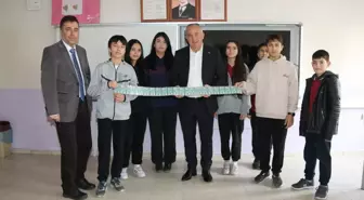 Taşova'da Öğrencilere Akademi Belediye Kartı Desteği