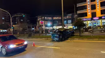 Trabzon'da Tır ile Otomobil Çarpıştı: 1 Yaralı