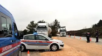 Bilecik'te Huzurlu Sokaklar Uygulaması: 5 Şahıs Yakalandı