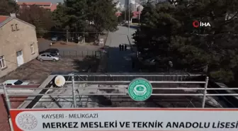 Kayseri'deki Meslek Lisesi Öğrencileri Kendi İşlerinin Patronu Oluyor