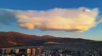 Hatay'da Mercek Bulutları Görsel Şölen Sundu