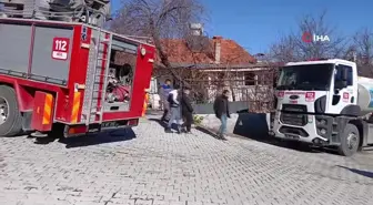 Burdur'da Mutfakta Çıkan Yangın Büyümeden Söndürüldü