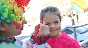 Kadirli'de Öğrenciler İçin Karne Şenliği Düzenlendi