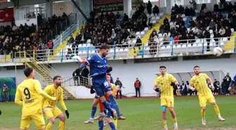 Pazarspor, Küçükçekmece Sinop Spor'a 3-1 Mağlup Oldu