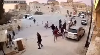 Midyat'ta Esnaf Arasında Bıçaklı Kavga: 2 Yaralı