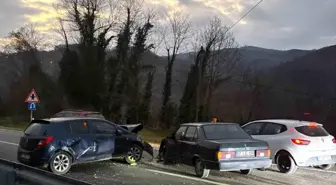 Zonguldak'ta Üç Araçlı Kaza: Bir Yaralı