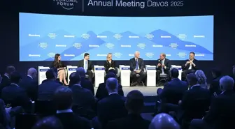 Davos Zirvesi 2023: Küresel Ekonomi ve İşbirliği Temaları Ele Alınıyor