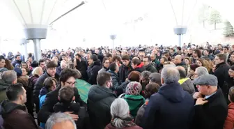 Bolu Kartalkaya'daki Yangında Hayatını Kaybeden Lise Öğrencisi Toprağa Verildi