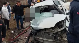 Isparta'da Trafik Kazası: 1 Ölü, 3 Yaralı