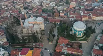 Bursa'da Tarihi Külliyeler İçin Yayalaşma Projesi