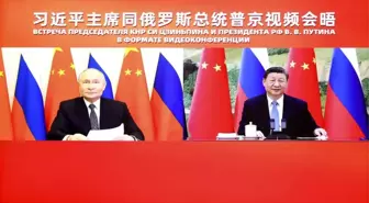 Xi Jinping ve Vladimir Putin İlişkileri Güçlendirmek İçin Bir Araya Geldi