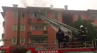 Zonguldak'ta 4 Katlı Binada Yangın Çıktı