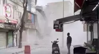 Adıyaman'da Yıkımlar Toz Kirliliğine Neden Oluyor