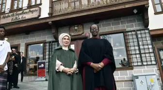 Emine Erdoğan, Ruanda Cumhurbaşkanı'nın eşi Jeannette Kagame ile bir araya geldi