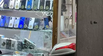 Kahramanmaraş'ta telefon kılıfını beğenmeyen şahıs dükkana ateş açtı: 2 yaralı