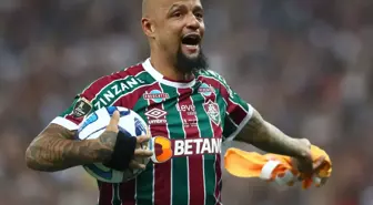 Felipe Melo futbolu bıraktı