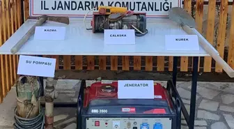 Manisa'da Kaçak Kazı Yapan 5 Kişi Yakalandı