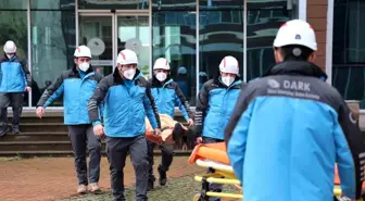 Düzce Üniversitesi'nde Yangın Tahliye Tatbikatı Gerçekleştirildi