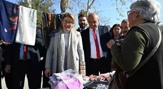 CHP Kadın Kolları Genel Başkanı Asu Kaya, Üretici Kadınlarla Buluştu