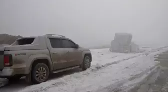 Yüksekova ve Muş'ta Soğuk Hava ve Kar Etkili Oluyor