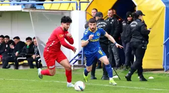 Menemen FK, Karaman FK'yı 2-1 mağlup etti