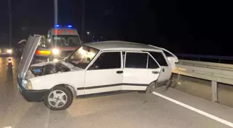 Burdur'da Otomobile Tır Çarptı: 3 Yaralı