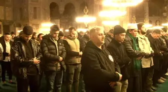 İstanbul'da Miraç Kandili Ayasofya'da Coşkuyla Kutlandı