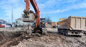 Doğanşehir'de Depremin Yıktığı Alanlar İçin İnşaat Çalışmaları Başladı