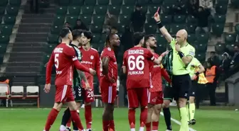 Kocaelispor, Pendikspor'u 3-0 Mağlup Etti