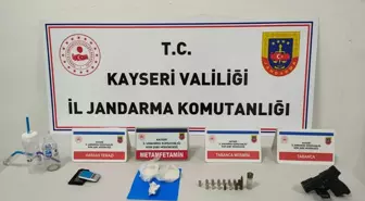 Kayseri'de Uyuşturucu Operasyonu: 2 Zanlı Gözaltında