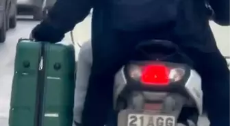 Elazığ'da Motosiklet ile Valiz Taşıma Şaşkınlık Yarattı